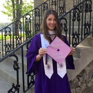 Meet your Posher, Alexandrea